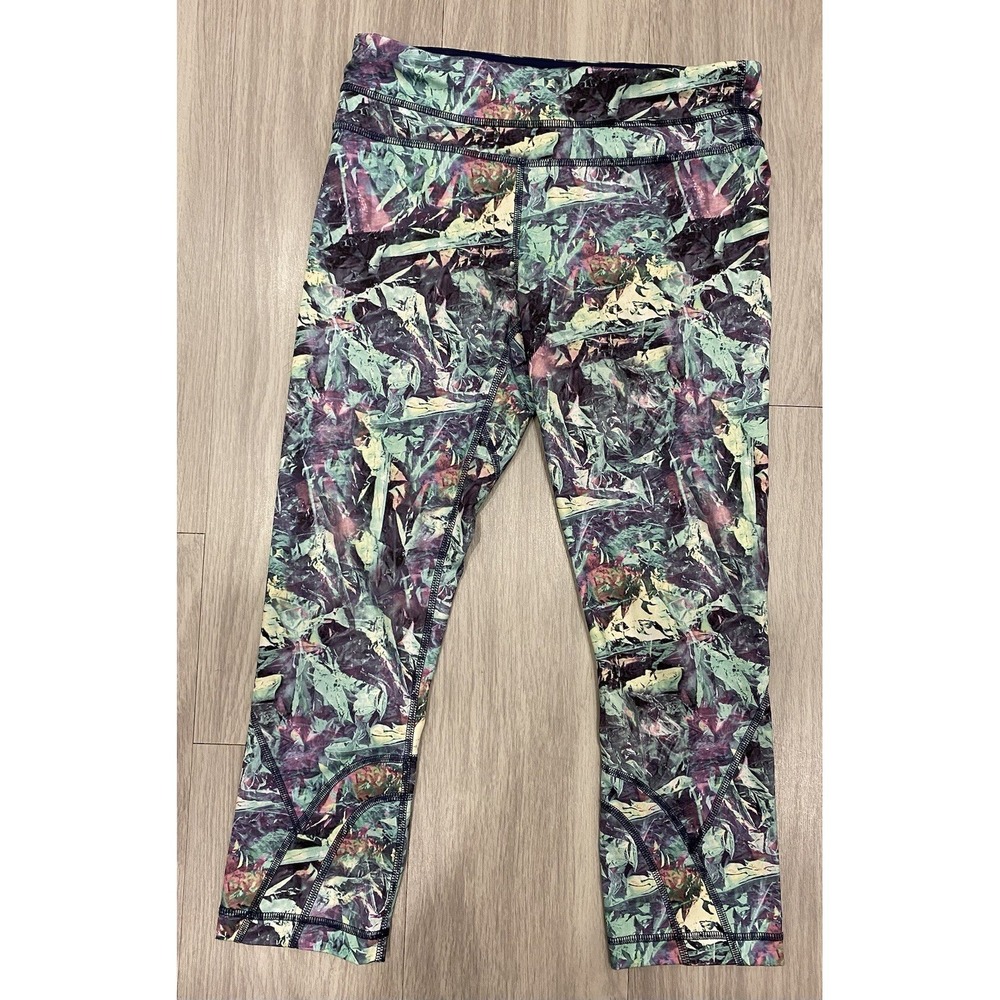 Lululemon Swift Speed High Rise Crop 22" Leggings Floral Colorful Workout 6 EUC